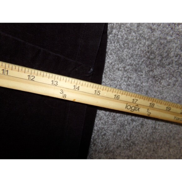 American Eagle Women's Black Corduroy Mini Wrap Skirt Size 4 snap button - Picture 8 of 8